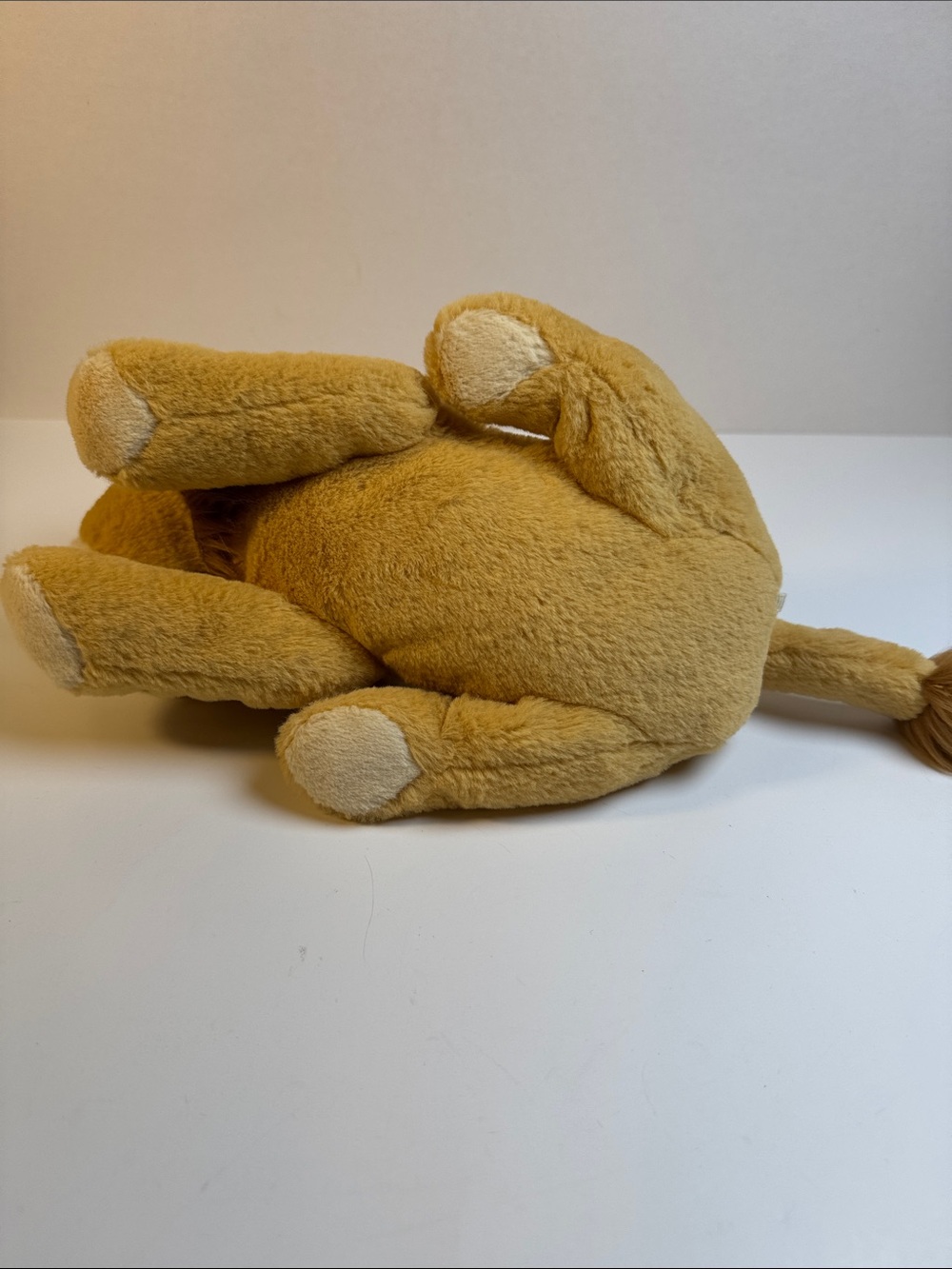 Steiff Liam the Lion Plush Cuddly Friends - Picture 5 of 7